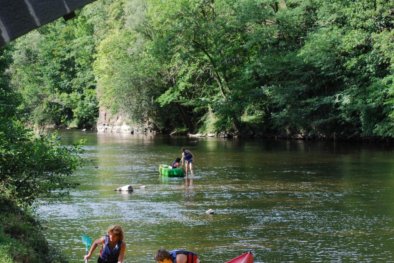 Camping Du Pont De St Gal Saint-Gal-sur-Sioule Kültér fotó
