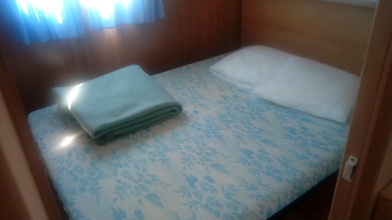 Camping Du Pont De St Gal Saint-Gal-sur-Sioule Kültér fotó