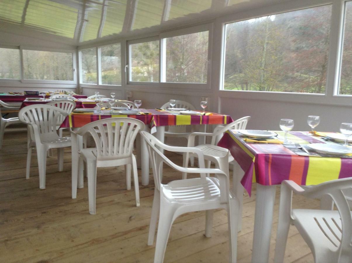 Camping Du Pont De St Gal Saint-Gal-sur-Sioule Kültér fotó