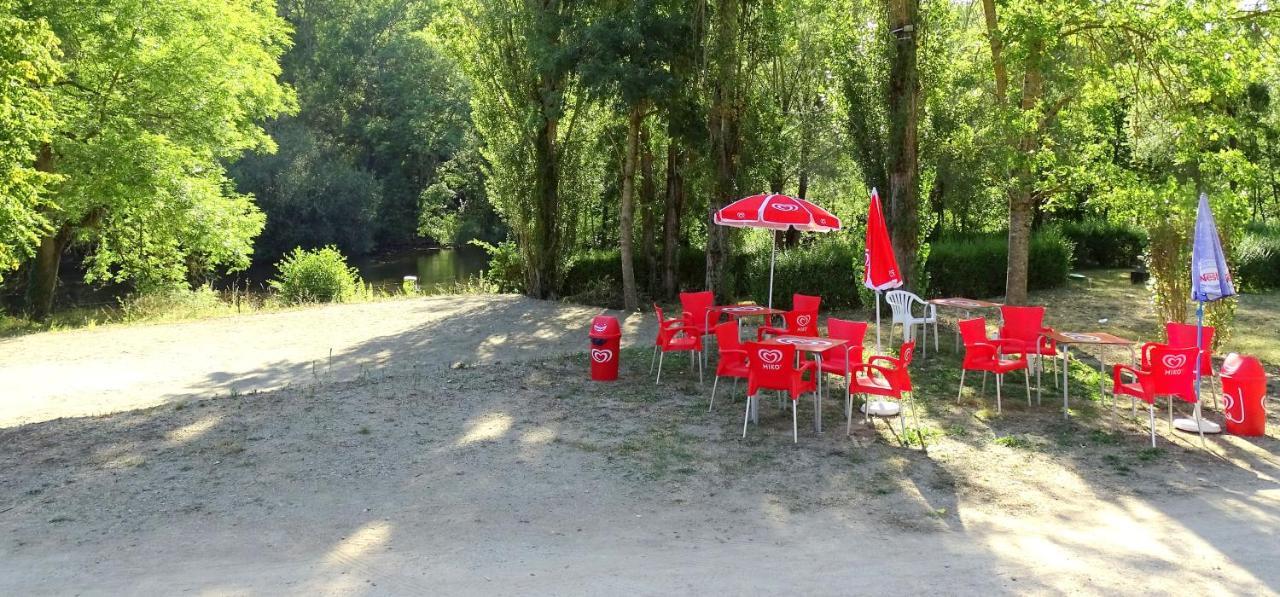 Camping Du Pont De St Gal Saint-Gal-sur-Sioule Kültér fotó